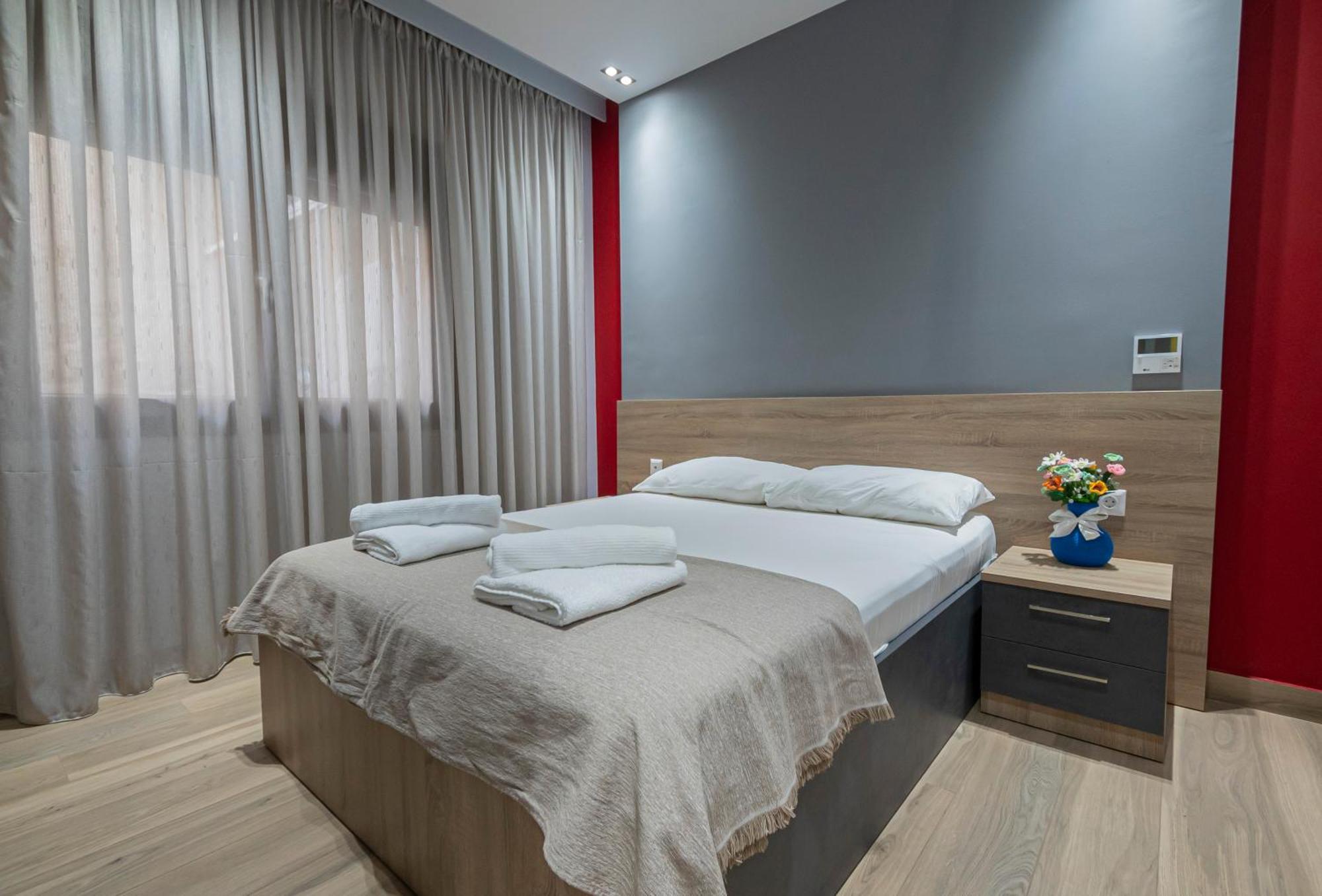 P&k Design Ltd Flats Apartment *